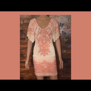 Xoxo mini dress!👡🌅⚪️